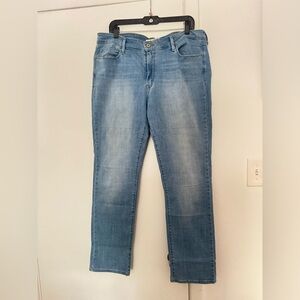 Levis jeans